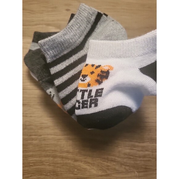 SOCKS BABYNEW Wee Tots 6 pack Infants Socks 12-24 Months Animals - Picture 5 of 6